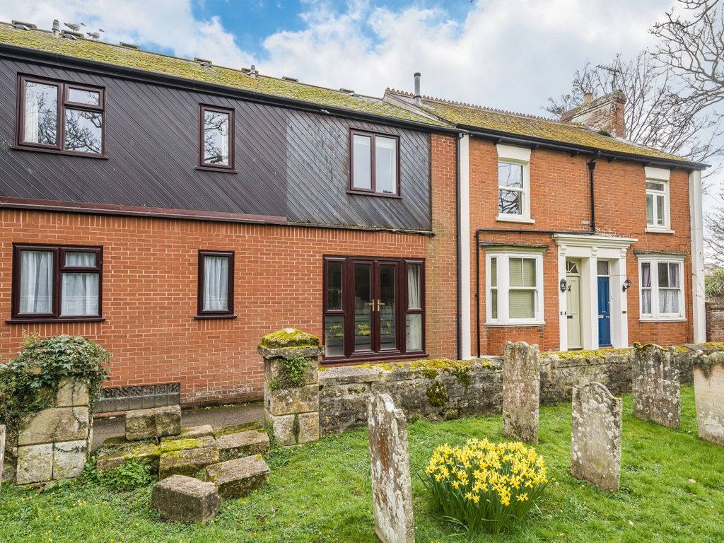 3 bed semidetached house for sale in Lakes Court, Old Fore Street