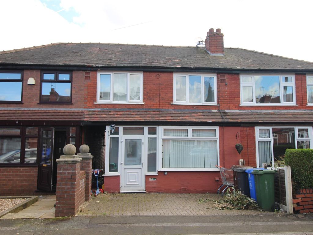 3 bed semidetached house to rent in Thrapston Avenue, Audenshaw