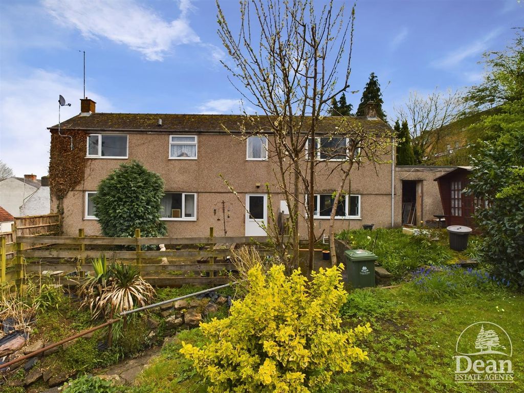 2 bed detached house for sale in Newland Street, Coleford GL16, £