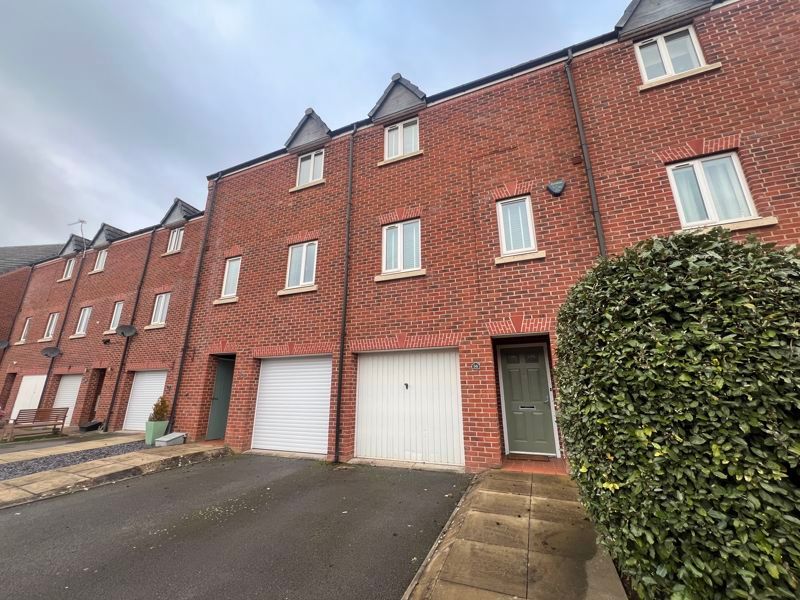 Property to rent in The Grove, Shifnal TF11, £1,095 pcm Zoopla