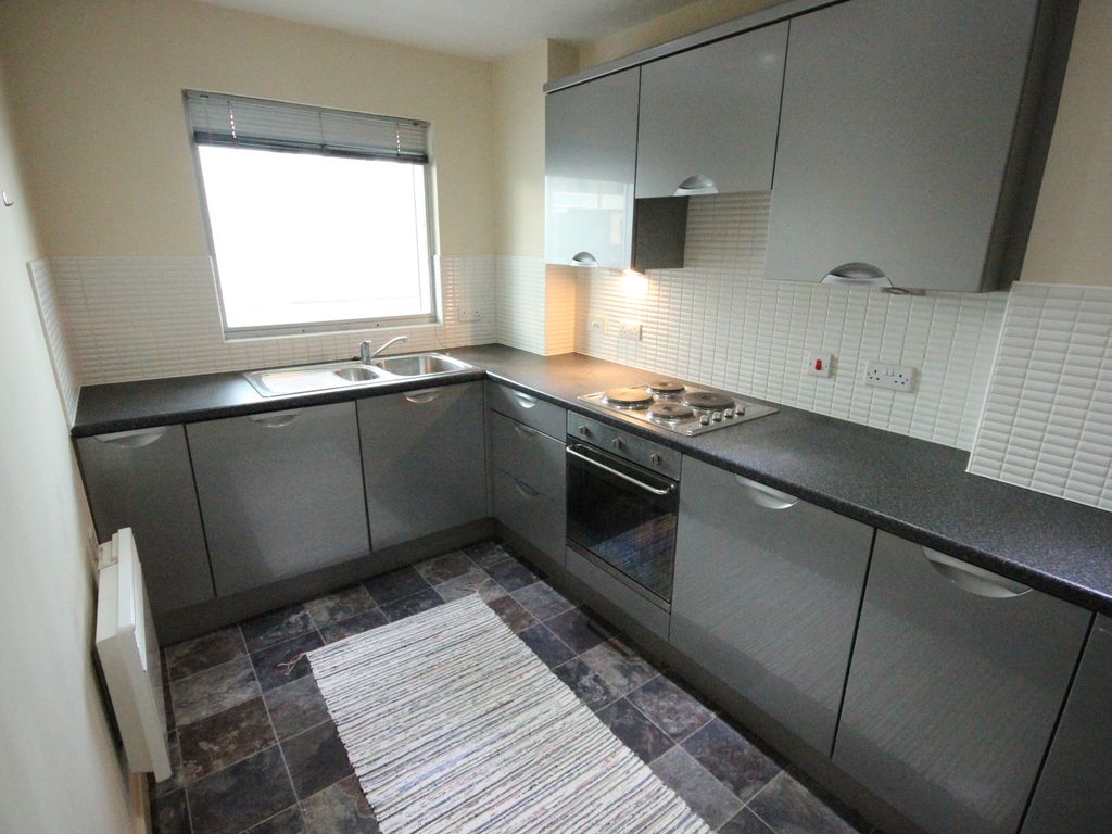 2 bed flat to rent in Anchor Point, 323 Bramall Lane, Sheffield S2 Zoopla