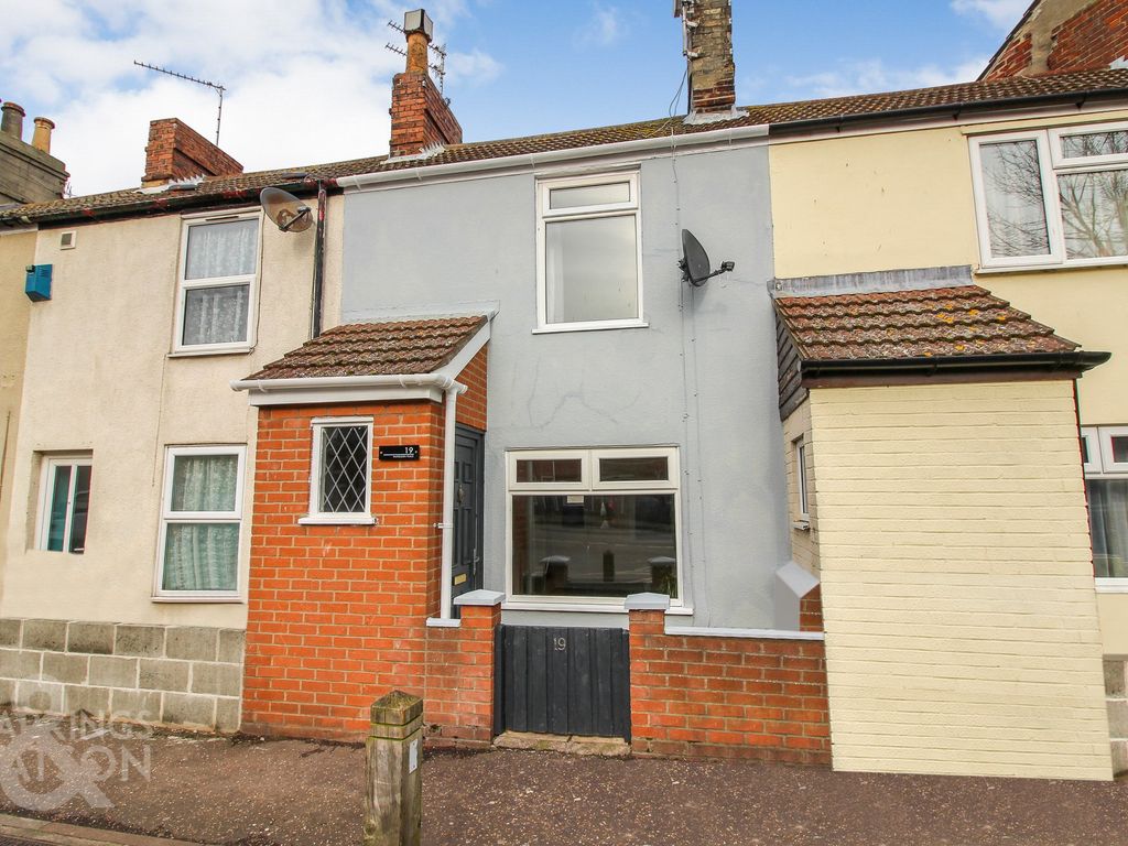 2 bed terraced house for sale in Napoleon Place, Great Yarmouth NR30