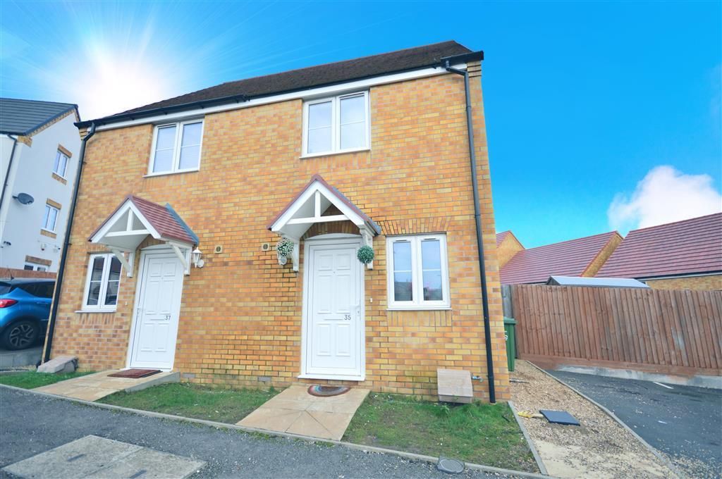 2 bed property to rent in Brecon Close, Corby NN18, £925 pcm Zoopla