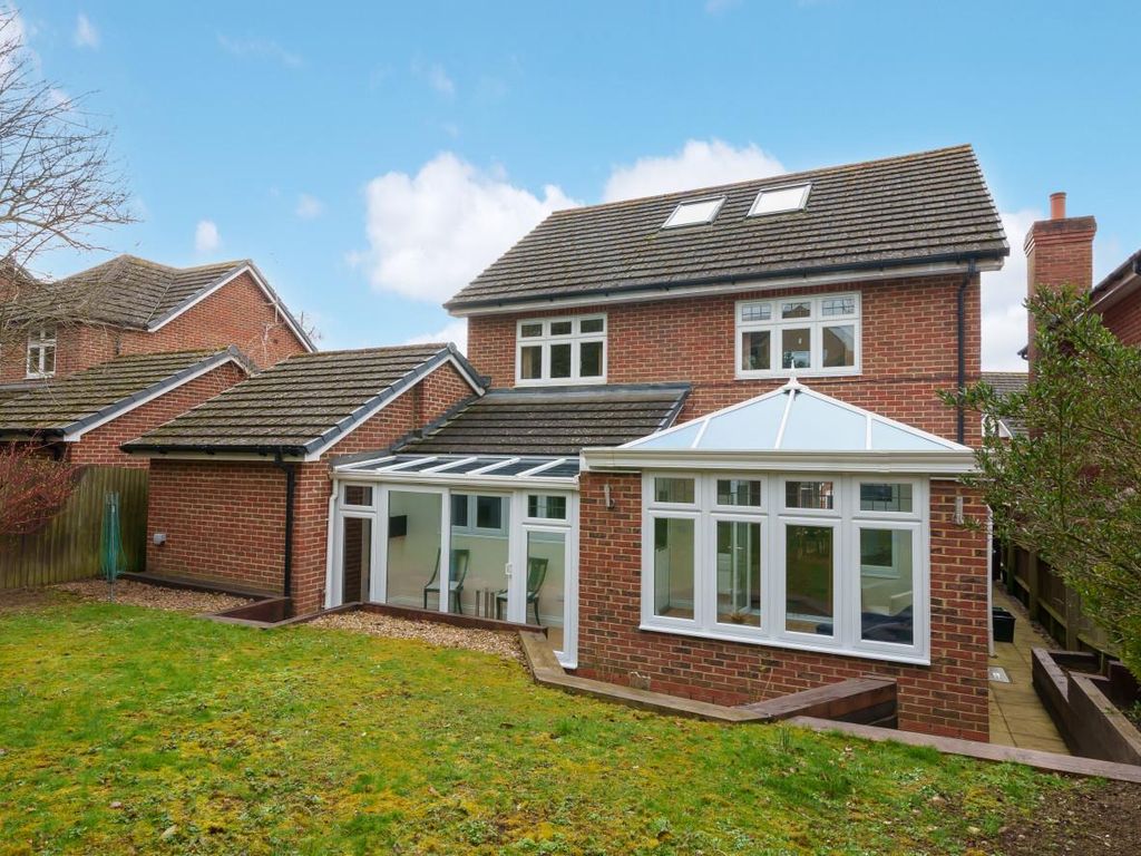 5 bed detached house for sale in Anthorne Close, Potters Bar EN6 Zoopla