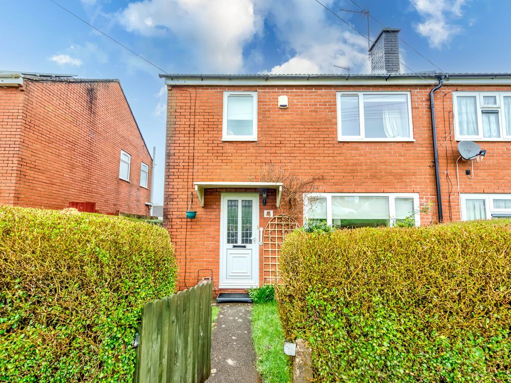 3 bed semidetached house for sale in Williton Road, Llanrumney