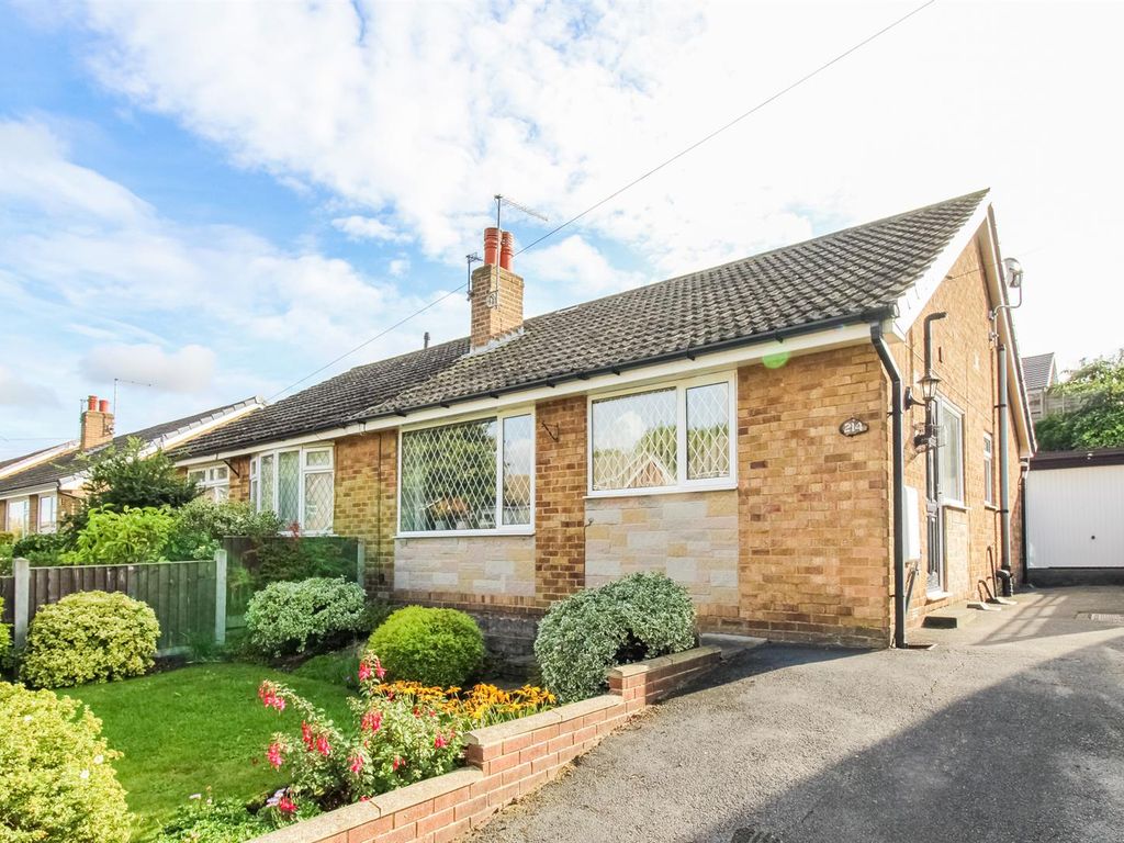 2 bed semidetached bungalow for sale in Towngate, Ossett WF5, £219,950