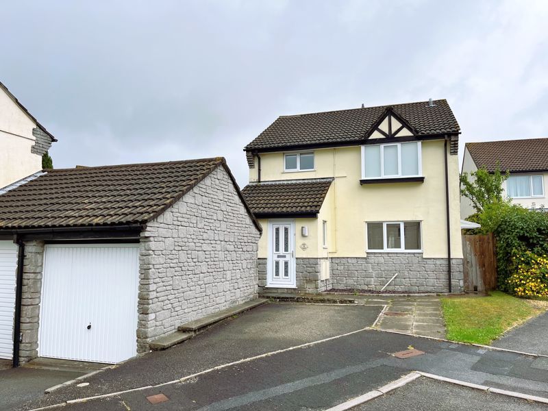 4 bed detached house for sale in Amble Road, Callington PL17 Zoopla