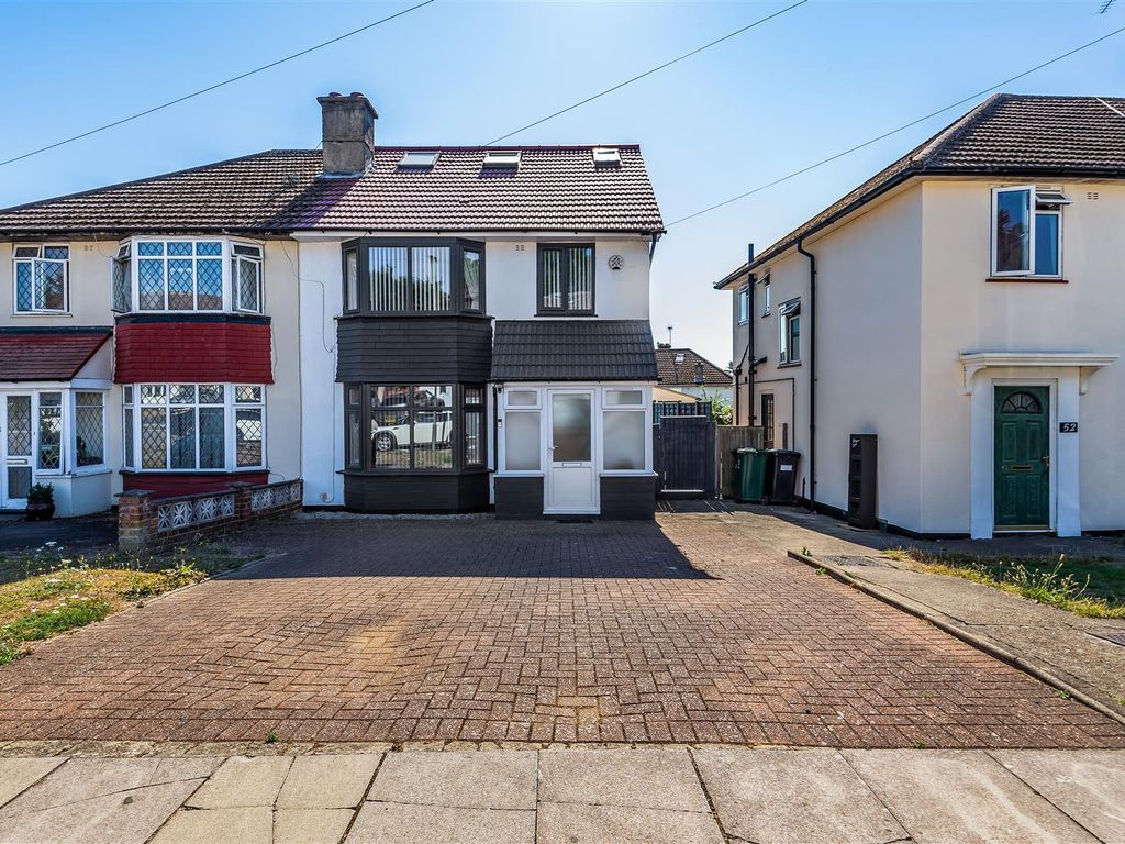 4 bed semidetached house for sale in Harcourt Avenue, Edgware HA8 Zoopla