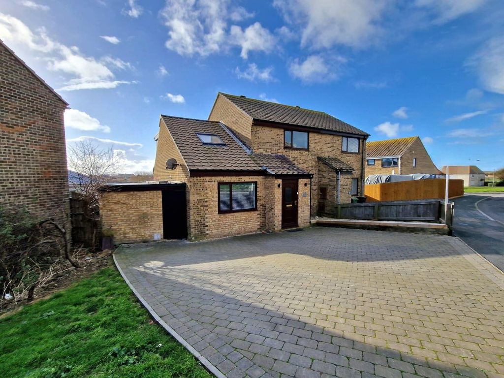 4 bed semidetached house for sale in Rip Croft, Southwell, Portland