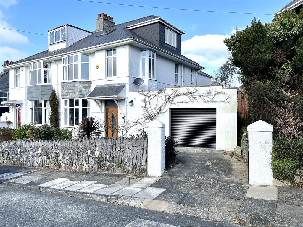 5 bed semidetached house for sale in Venn Grove, Mannamead, Plymouth