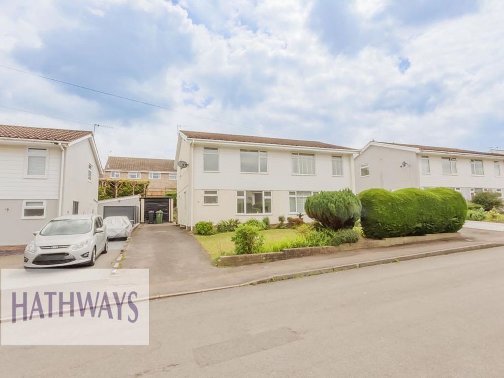 3 bed semidetached house for sale in Alder Close, New Inn NP4, £