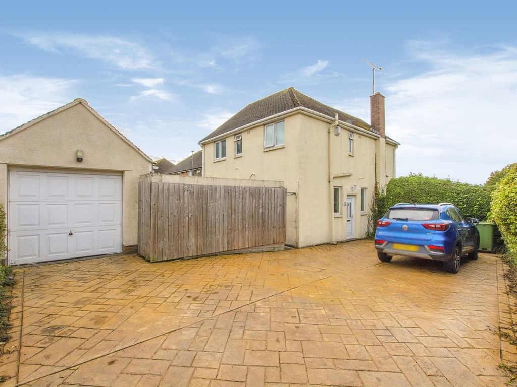 3 bed detached house for sale in Bridgwater Road, Llanrumney, Cardiff