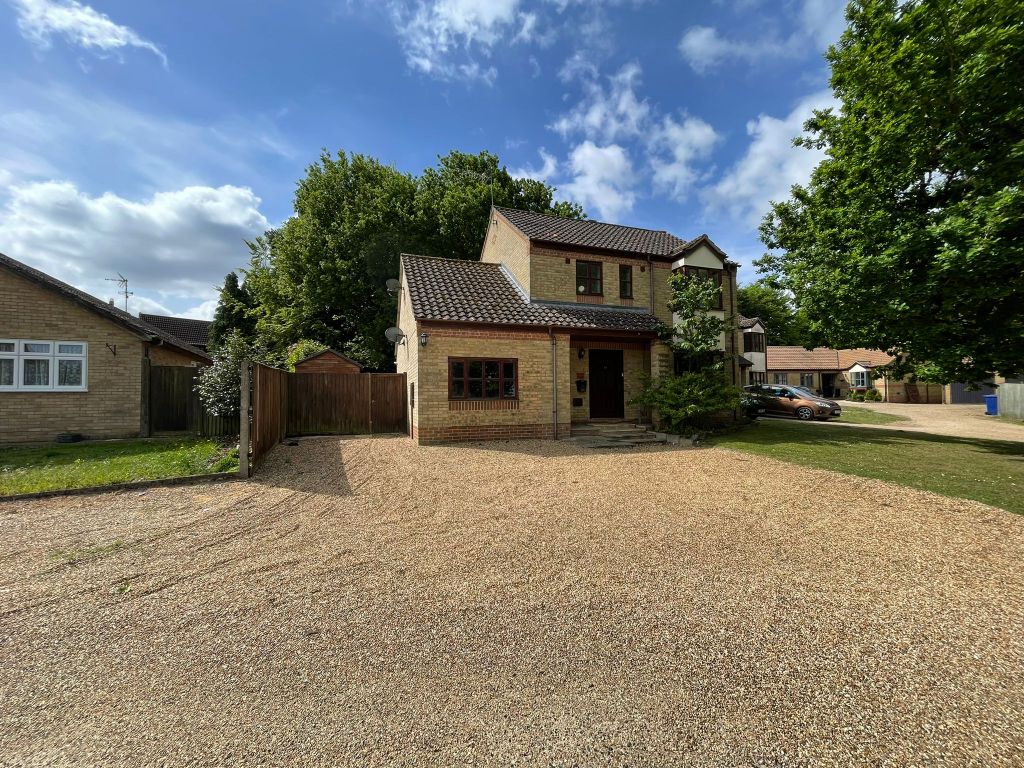 3 bed detached house for sale in Bracken Rise, Brandon IP27 Zoopla