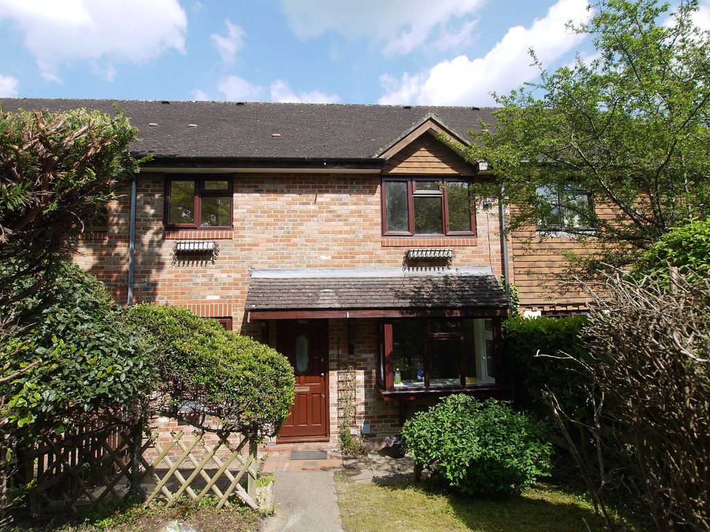 2 bed terraced house for sale in Childsbridge Lane, Seal, Sevenoaks