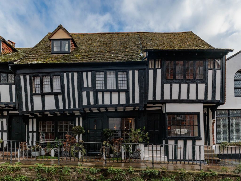 4 bed terraced house for sale in All Saints Street, Hastings TN34, £