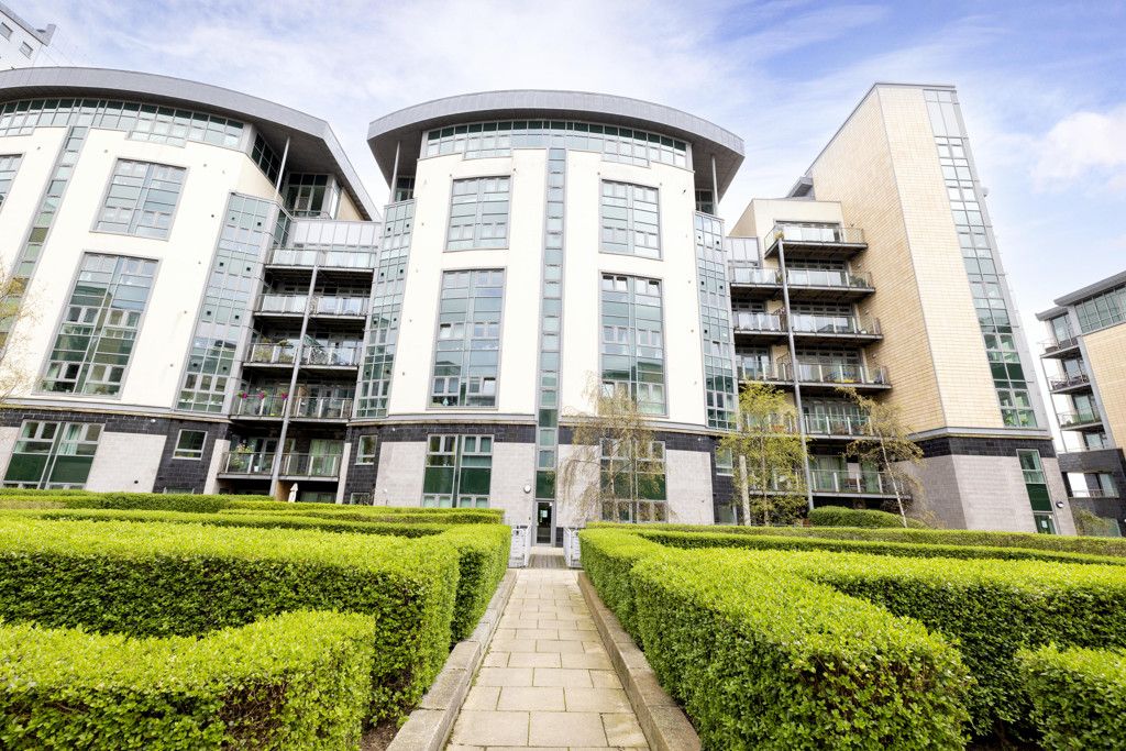 Serviced flat for sale in 3/7 Western Harbour Way, Newhaven, Edinburgh