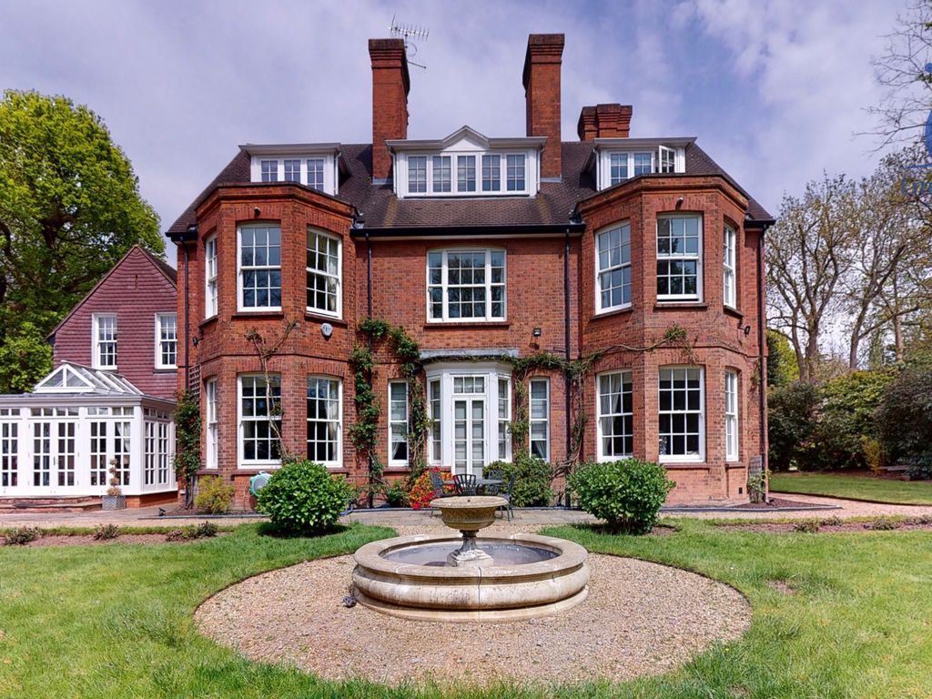 7 bed detached house for sale in Mount Park Road, Harrow HA1 Zoopla