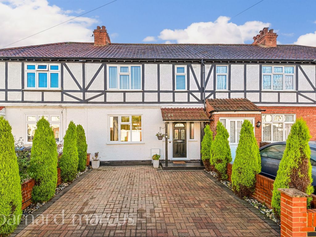 3 bed terraced house for sale in Idmiston Road, Worcester Park KT4 Zoopla