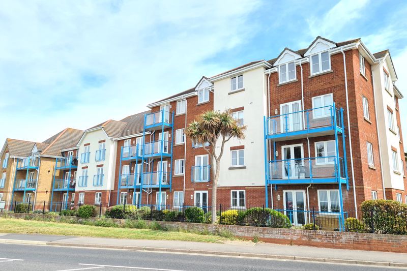 2 bed flat for sale in Ross House, Marine Parade West, LeeOnThe