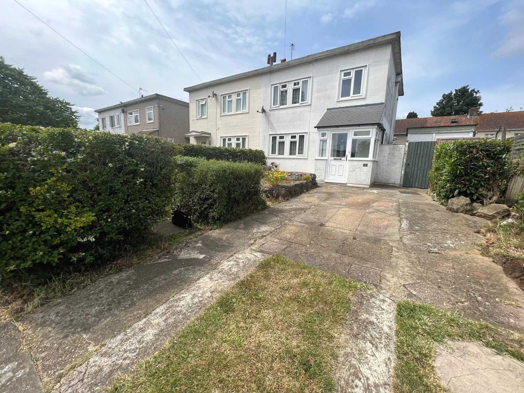 3 bed property for sale in Birling Road, Erith DA8 Zoopla