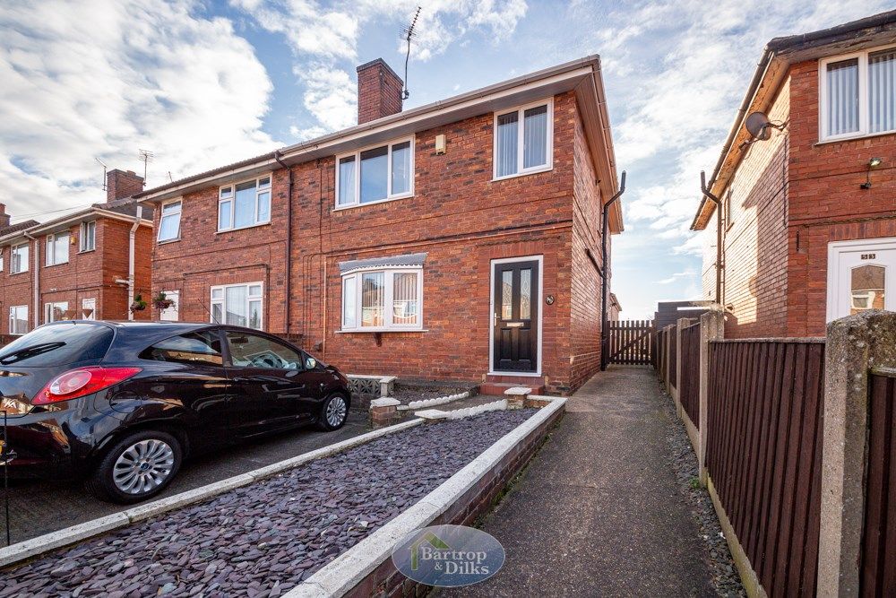 5 bed semidetached house for sale in Radford Street, Worksop, Worksop