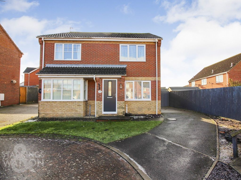 2 bed semidetached house to rent in Rio Close, Carlton Colville