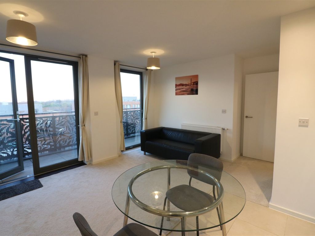 1 bed flat to rent in Maddison Court, Hastings Road, London E16, £1,400