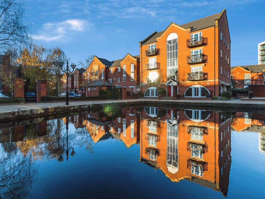 2 bed flat to rent in Thomas Telford Basin, Manchester, Greater