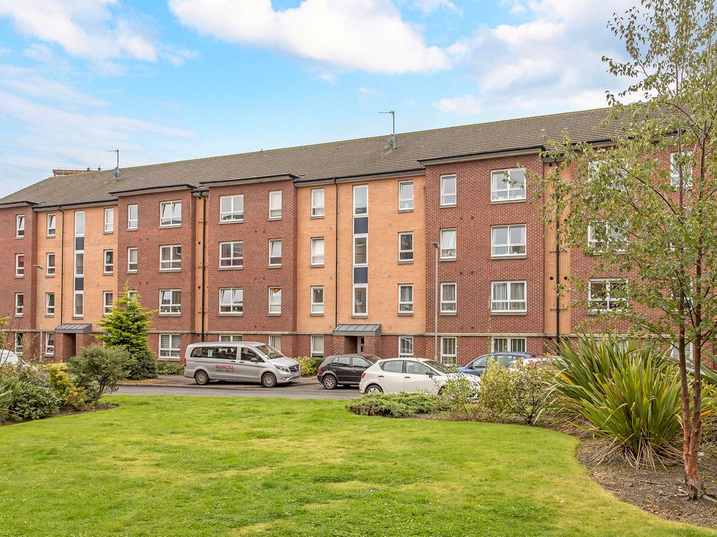 2 bed flat for sale in Springfield Gardens, Glasgow G31 Zoopla