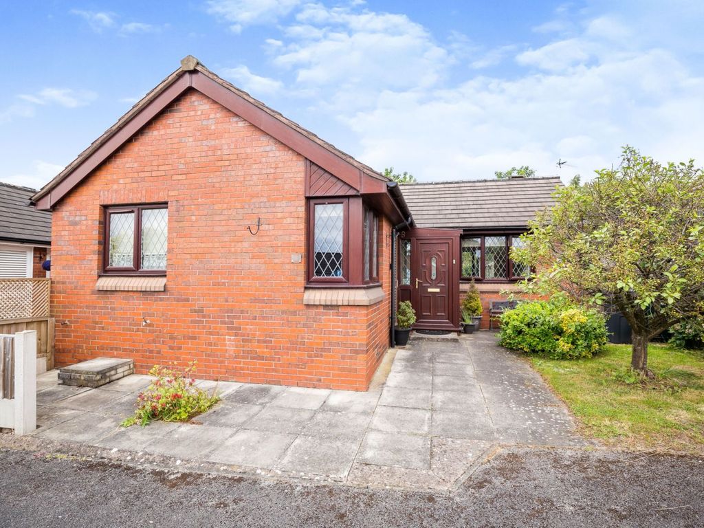 1 bed semidetached bungalow for sale in Ettrick Park, Chester CH3 Zoopla