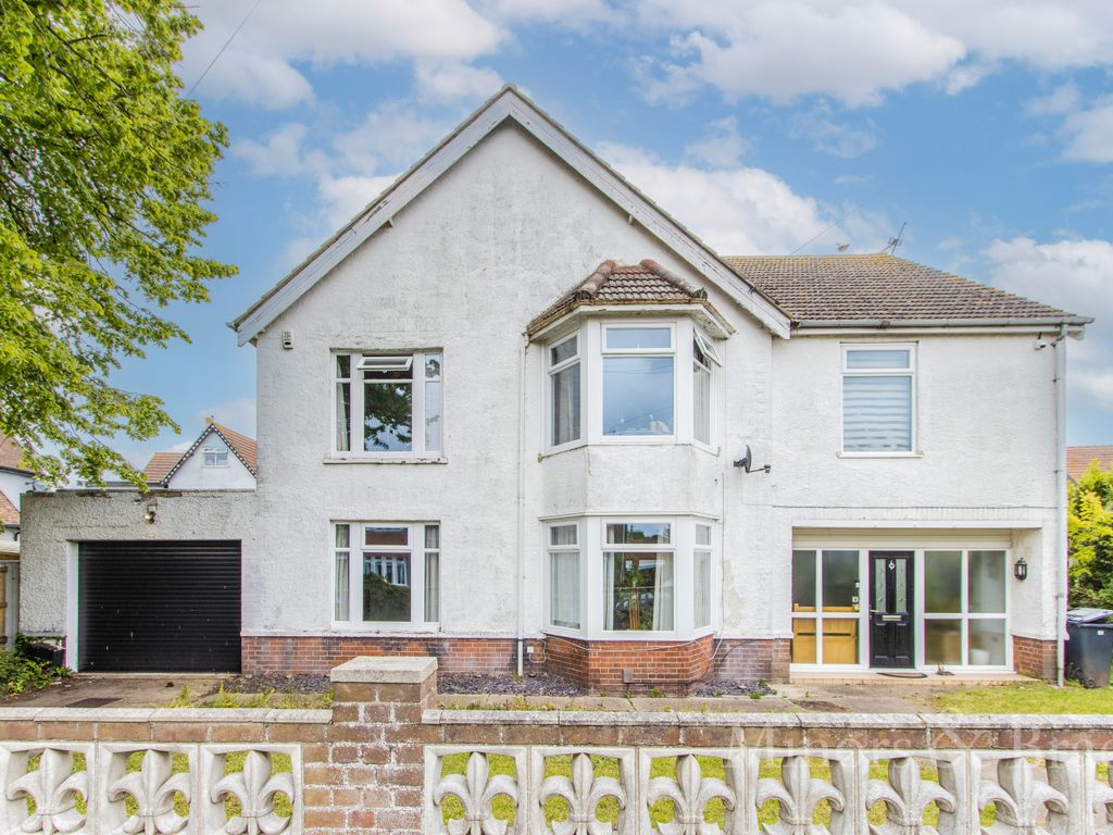 5 bed detached house for sale in Osborne Avenue, Great Yarmouth NR30