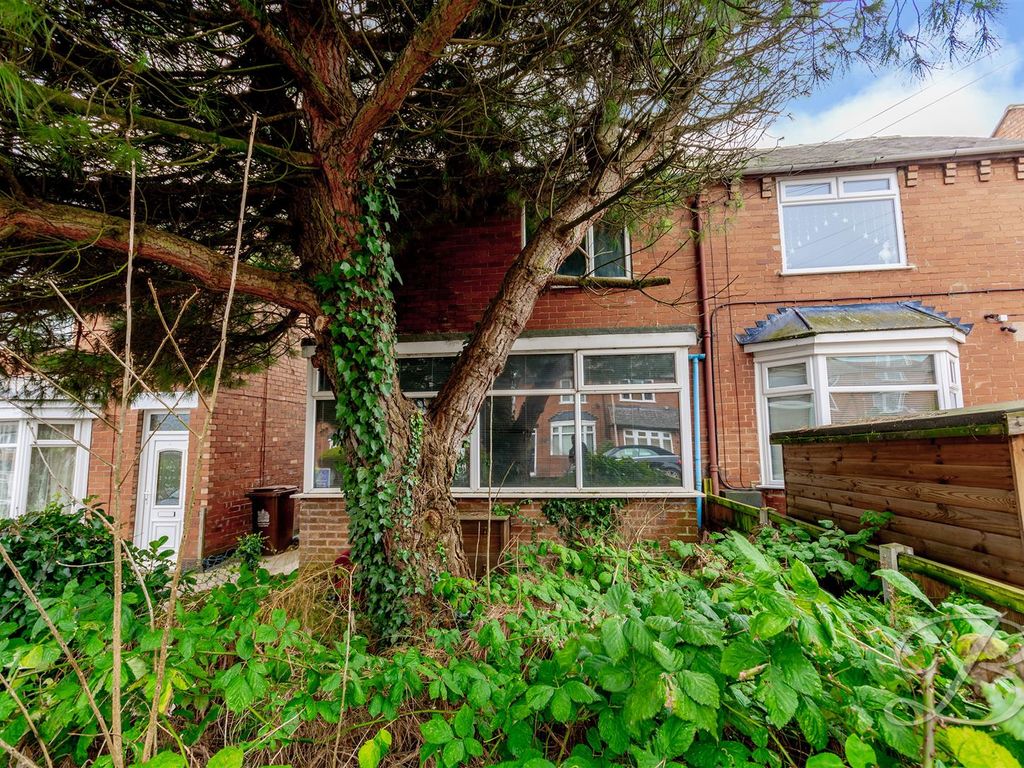 2 bed semidetached house for sale in Stainforth Street, Mansfield