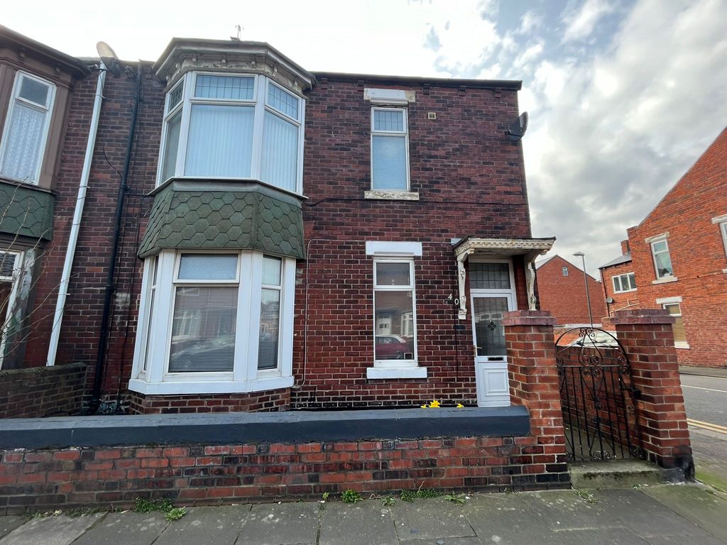 3 bed flat for sale in Talbot Road, South Shields NE34 Zoopla