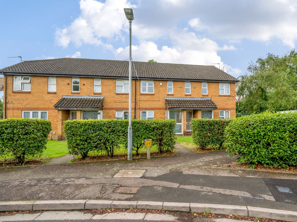 1 bed flat to rent in Abbey Close, Hayes UB3, £1,200 pcm Zoopla