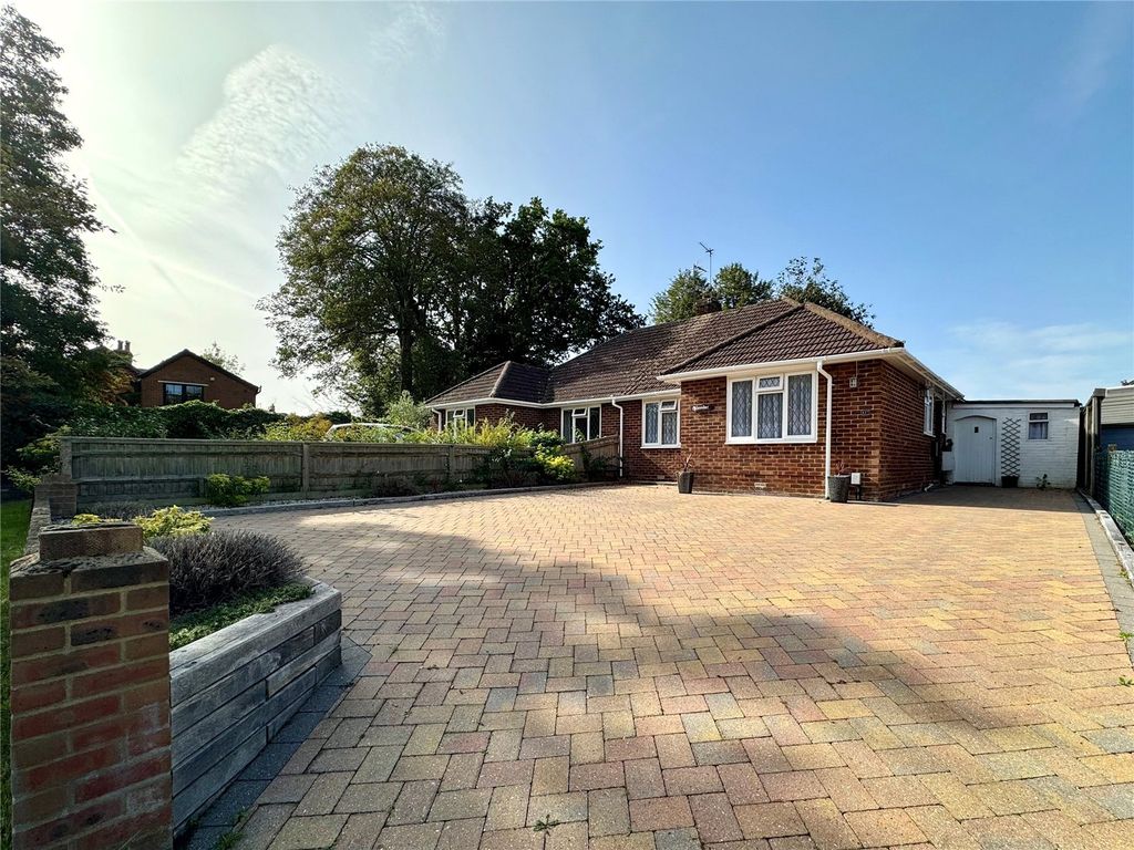2 bed bungalow for sale in Rectory Road, Farnborough, Hampshire GU14, £425,000 Zoopla