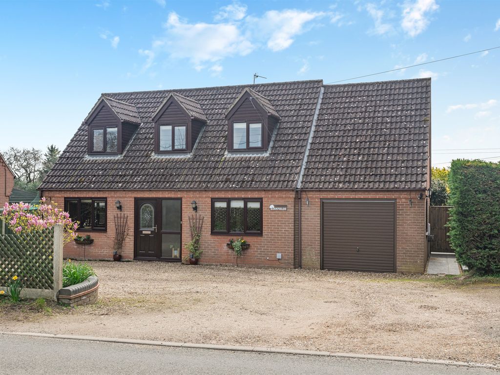 4 bed detached house for sale in Shortthorn Road, Stratton Strawless