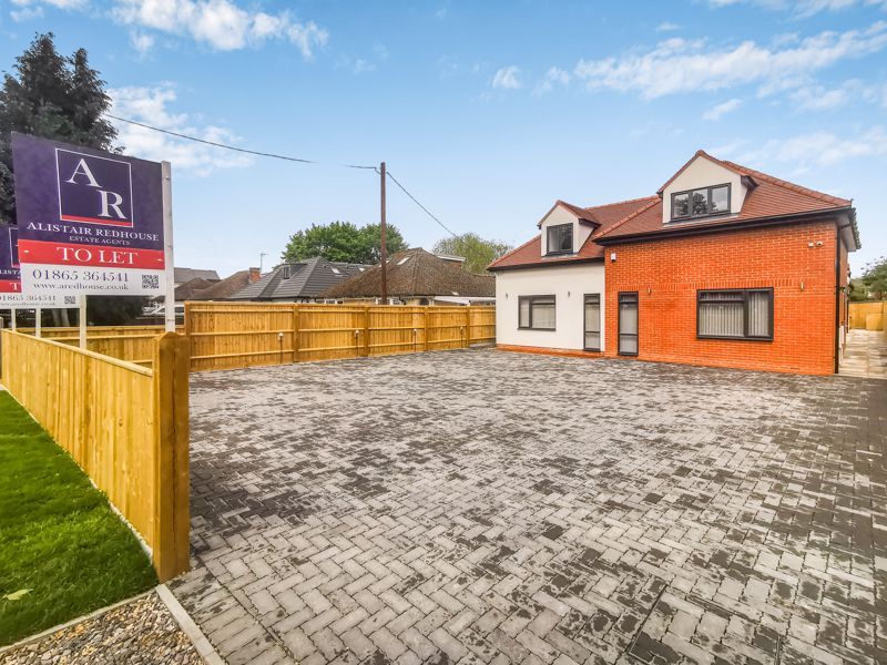 1 bed flat to rent in Oxford Road, Kidlington OX5, £1,200 pcm Zoopla