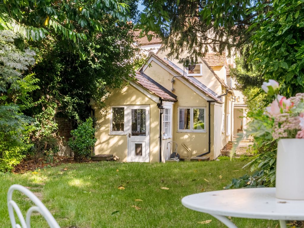 4 bed semidetached house for sale in Bradford Street, Braintree, Essex