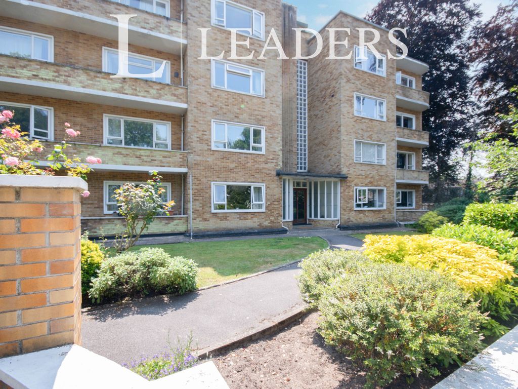 2 bed flat to rent in St. Valerie Road, Bournemouth BH2 Zoopla