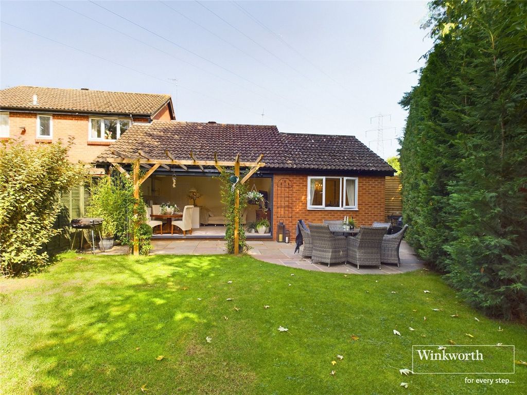 2 bed bungalow for sale in Plympton Close, Lower Earley, Reading