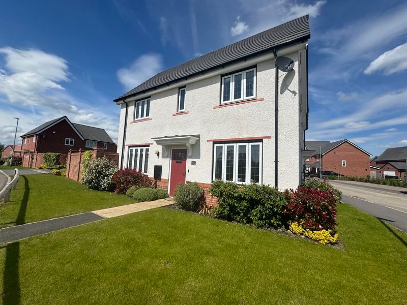 3 bed semidetached house for sale in Bluebell Road, Holmes Chapel