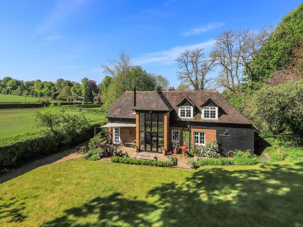 4 bed detached house for sale in Bourne Lane, Twyford, Winchester