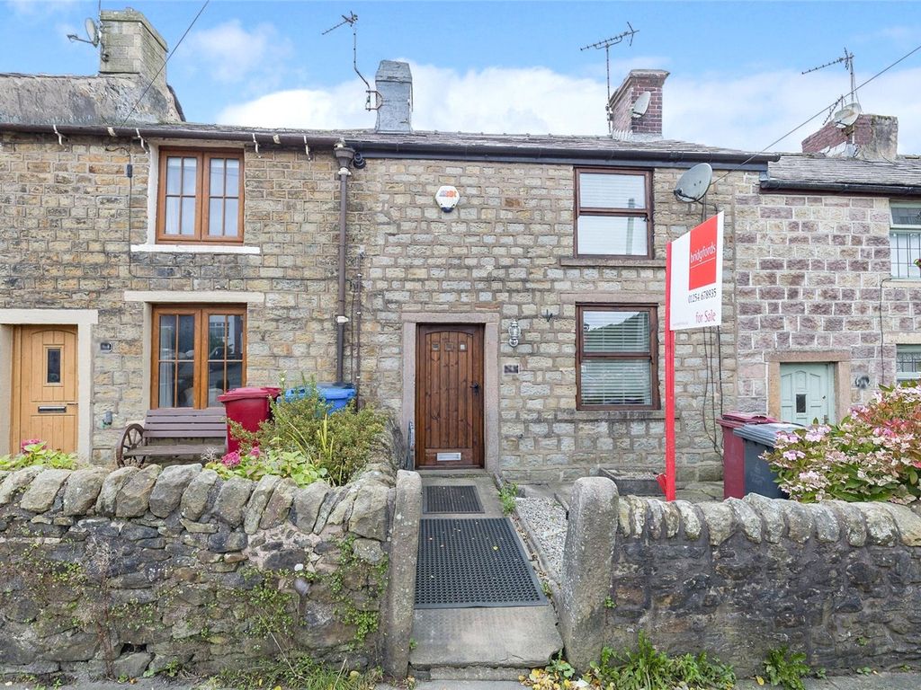 2 bed terraced house for sale in Lammack Rd, Lammack, Blackburn