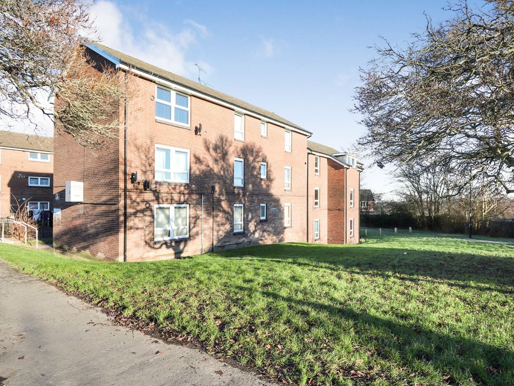 Hazlebarrow Crescent, Sheffield, South Yorkshire S8  