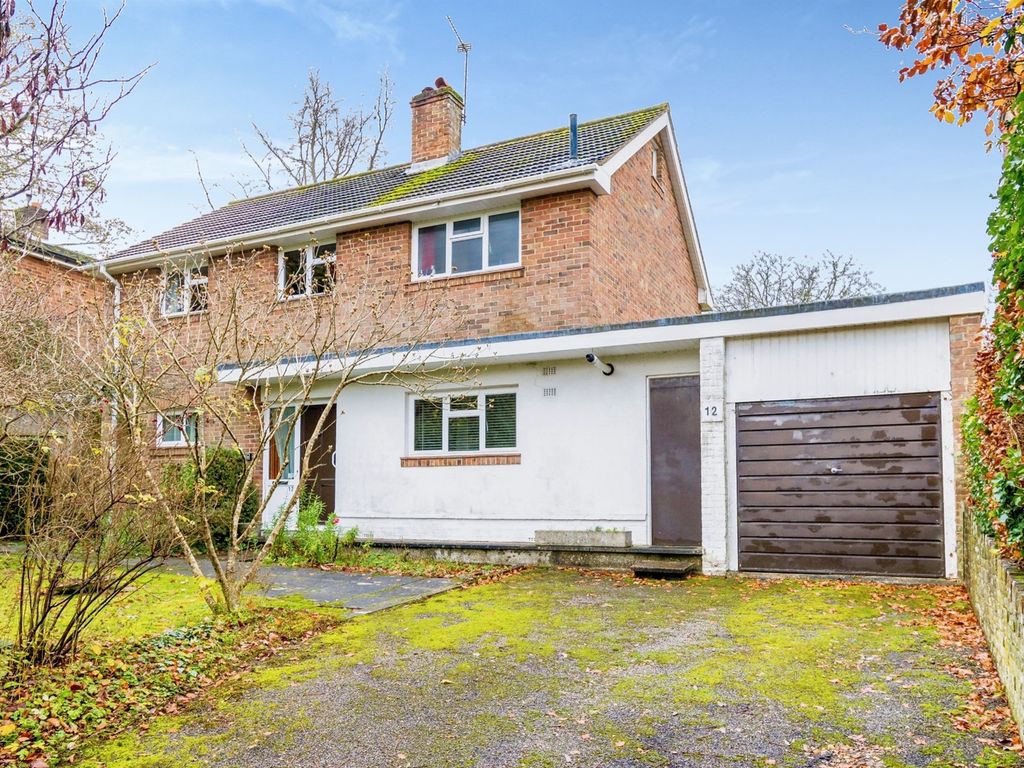 Westley Close, Winchester SO22  