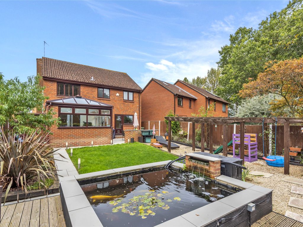 4 bed detached house for sale in Plock Court, Longford, Gloucester