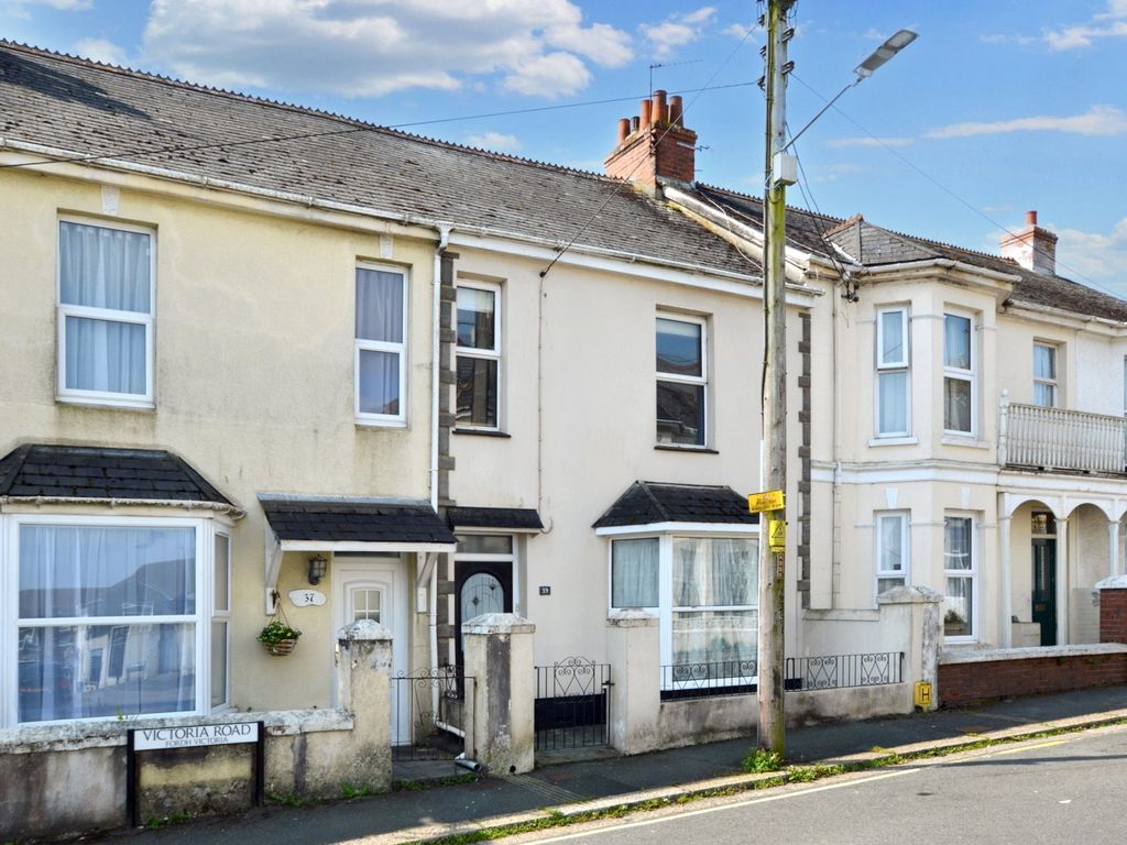 3 bed terraced house for sale in Victoria Road, Saltash, Cornwall PL12