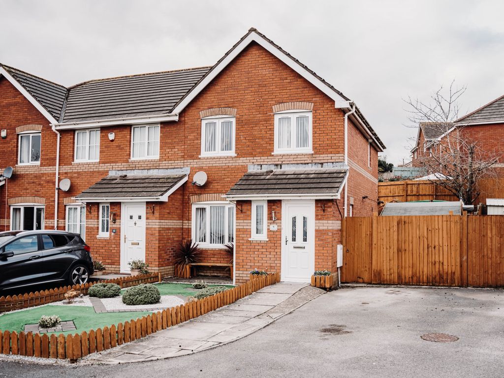 3 bed semidetached house for sale in Cwrt Pencoedtre, Barry CF62, £