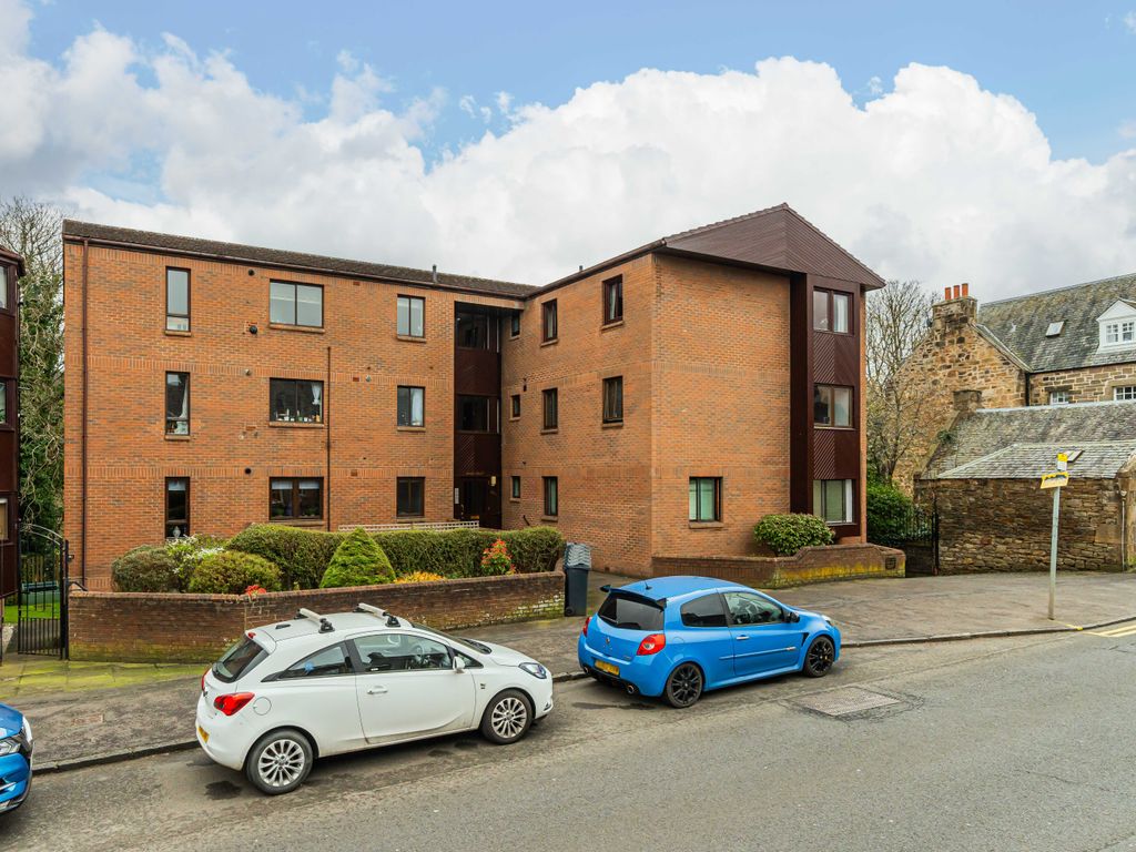 2 bed flat for sale in 545/8 Lanark Road, Juniper Green EH14, £205,000 Zoopla
