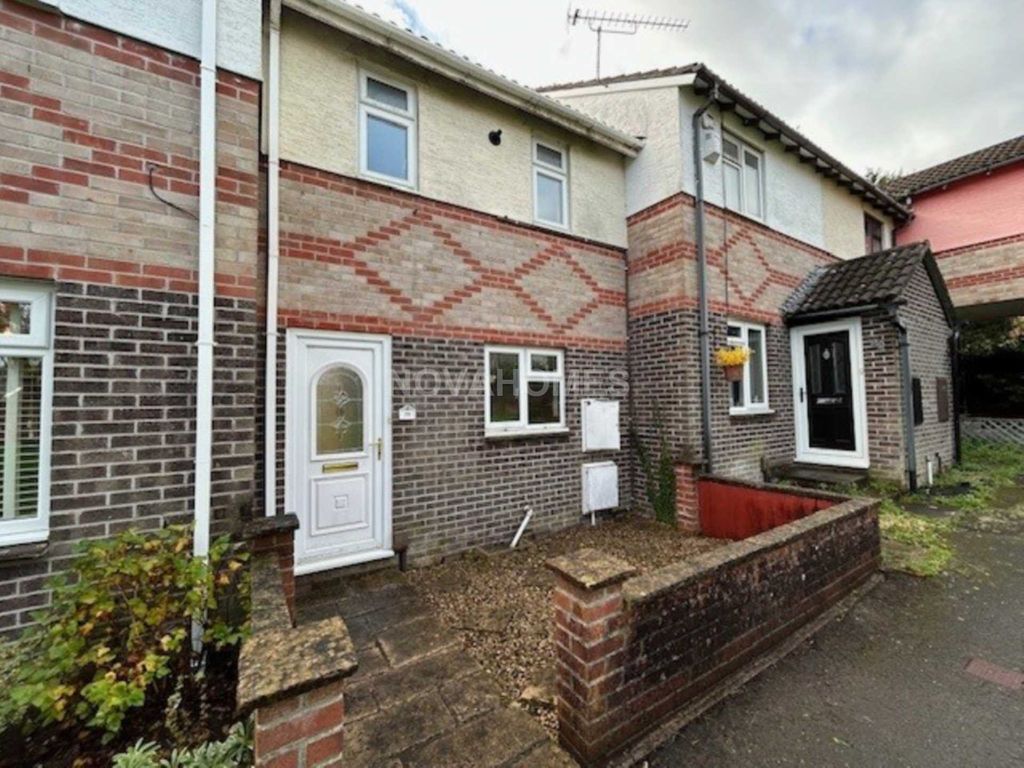 2 bed terraced house to rent in Warwick Orchard Close, Plymouth PL5, £